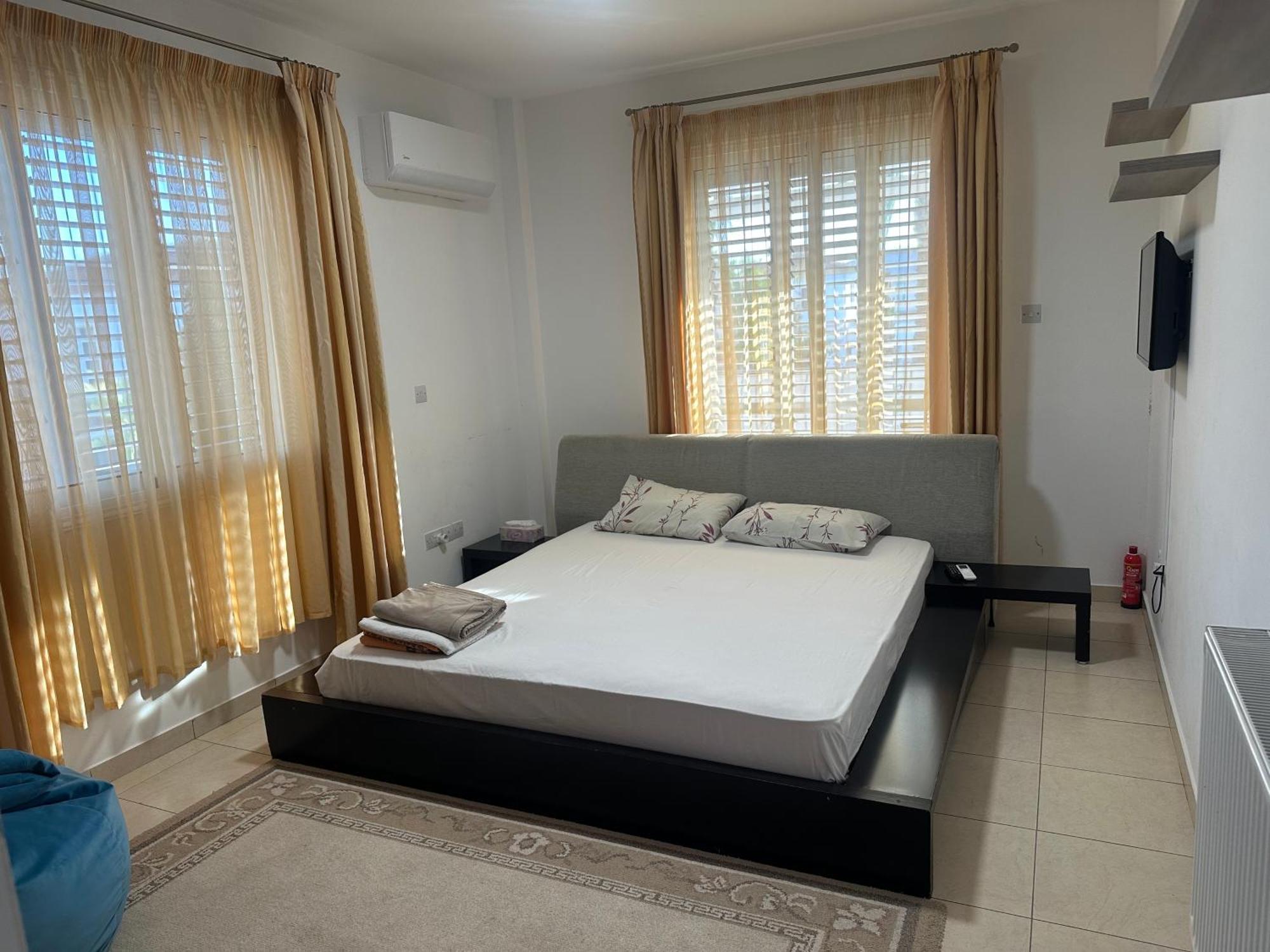 Villa Andy-350 M From The Beach Larnaca Exterior foto